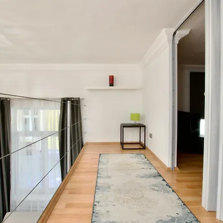 Апартаменты Standard By Hi5- Kazinczy 2 Bedroom Будапешт