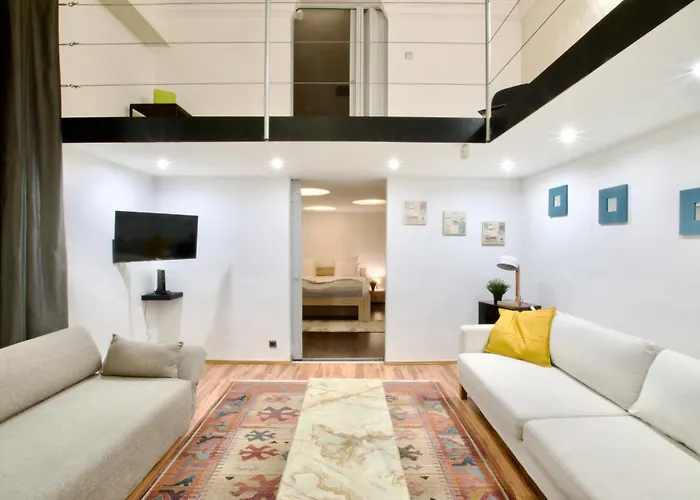 Apartment Standard By Hi5- Kazinczy 2 Bedroom Budapest