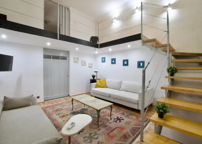 Standard By Hi5- Kazinczy 2 Bedroom Budapest